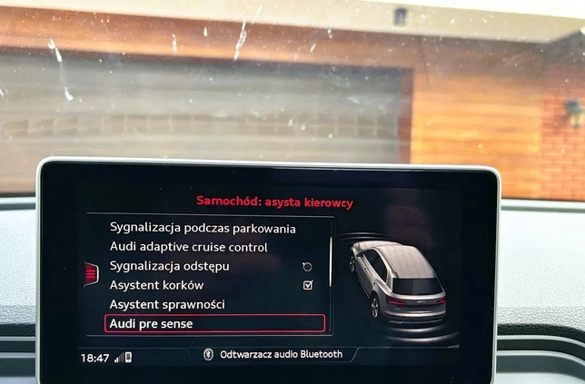 Audi Q5 cena 148830 przebieg: 117938, rok produkcji 2017 z Milanówek małe 742